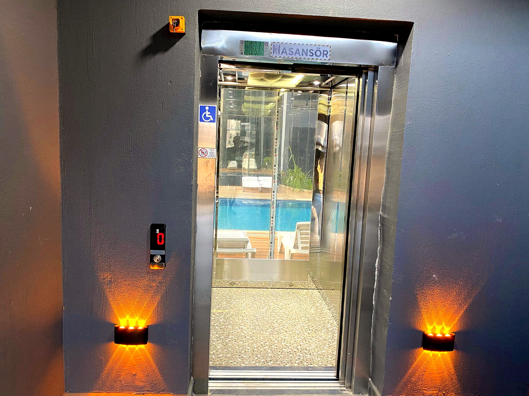 Panoramic Glass Elevator